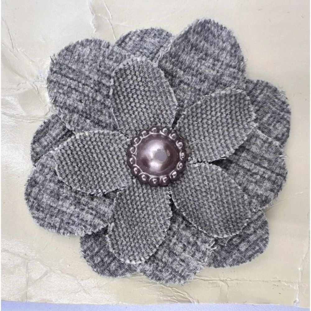 Vintage Style Grey Brown Fabric Flower Appliques Woven Tweed Craft DIY Chic J-01